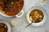 Tortellinisoep met kerrietomaten – 101 kookboeken